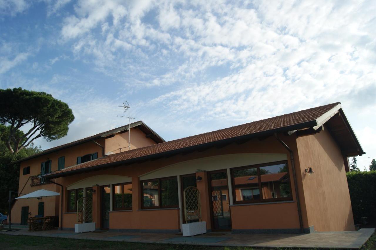 Villa Giuseppe Bernabei Guest House Marino Esterno foto
