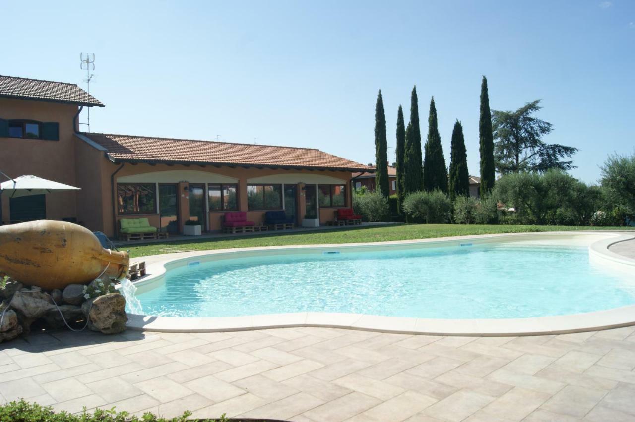 Villa Giuseppe Bernabei Guest House Marino Esterno foto
