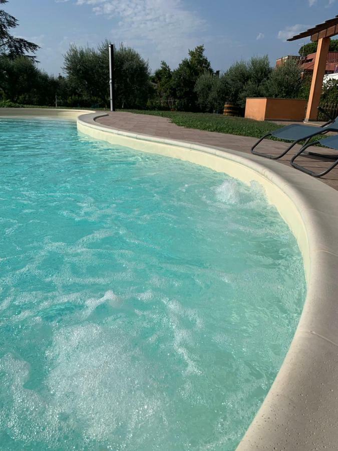 Villa Giuseppe Bernabei Guest House Marino Esterno foto